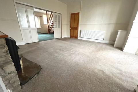 3 bedroom terraced house to rent, Victoria Terrace, Durham, DH9