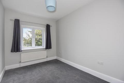 2 bedroom end of terrace house for sale, Newbury,  Berkshire,  RG14