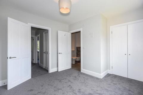 2 bedroom end of terrace house for sale, Newbury,  Berkshire,  RG14