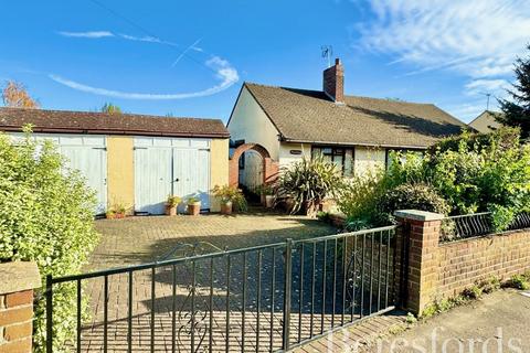 2 bedroom bungalow for sale, Plume Avenue, Colchester, CO3