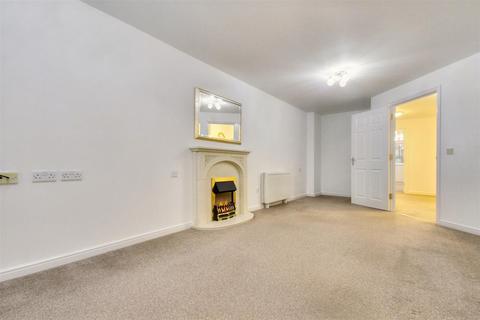 2 bedroom flat for sale, Union Place, Worthing