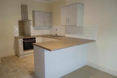 2 bedroom apartment to rent, Lloyd Street, Llandudno LL30