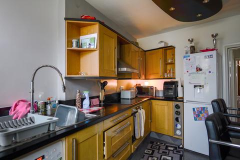 3 bedroom end of terrace house for sale, Alice Street, Barnoldswick BB18