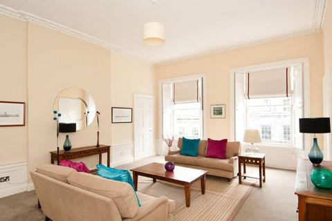 3 bedroom flat to rent, Northumberland Street, Edinburgh, EH3