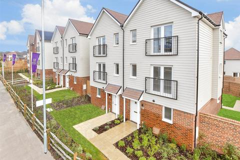 3 bedroom townhouse for sale, Manston Gardens, Ramsgate, Kent