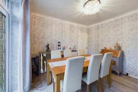 37 Heathfield Drive, Tyldesley, Manchester, M29 8PW