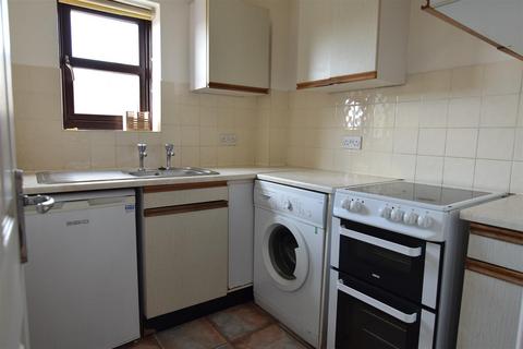 1 bedroom flat to rent, Craven Court, Craven Lane, Southam