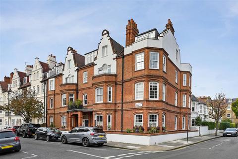 3 bedroom flat for sale, Haarlem Road, London W14
