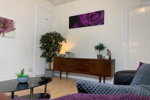 1 bedroom flat to rent, Raeburn Place, Rosemount, Aberdeen, AB25