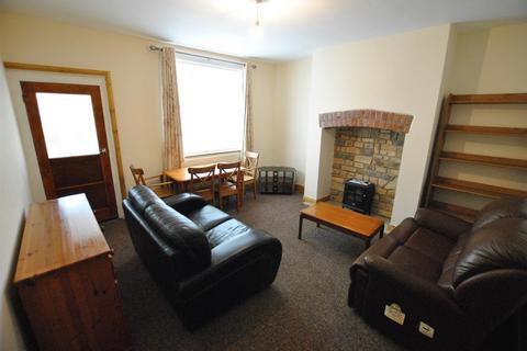 2 bedroom terraced house to rent, Park View, Langley Moor