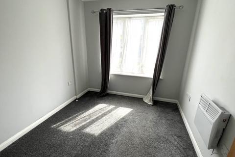 2 bedroom flat to rent, Forton Road, Gosport PO12