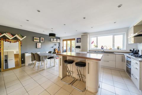 4 bedroom detached house for sale, Dedworth Road, Windsor, SL4