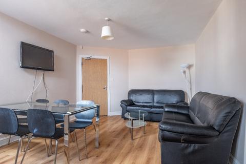 6 bedroom maisonette to rent, Stratford Road, Newcastle Upon Tyne NE6