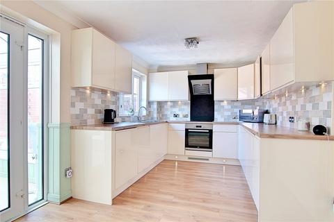 3 bedroom detached house for sale, Kendal Close, Littlehampton, West Sussex, BN17