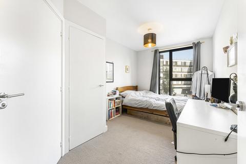 2 bedroom apartment for sale, Lee Street, London, E8