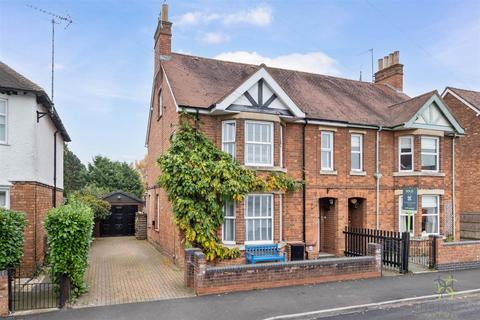 4 bedroom semi-detached house for sale, Northwick Road, Evesham WR11