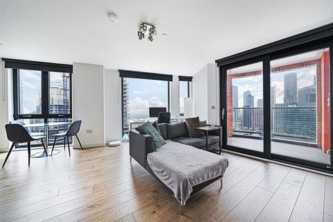 1 bedroom flat for sale, Williamsburg Plaza, London E14