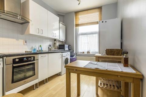 1 bedroom flat to rent, Chiswick High Road, London W4