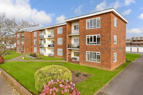 2 bedroom ground floor flat for sale, Brooklyn Avenue, Worthing, West Sussex