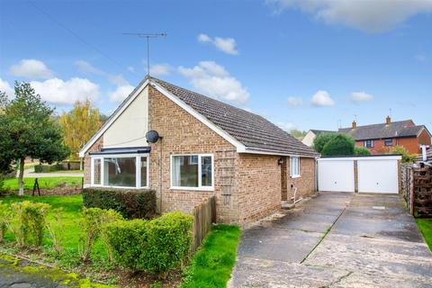 2 bedroom detached bungalow for sale, George Gent Close, Steeple Bumpstead CB9