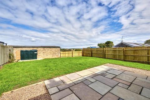 3 bedroom end of terrace house for sale, Townsend Court, Upper Benefield