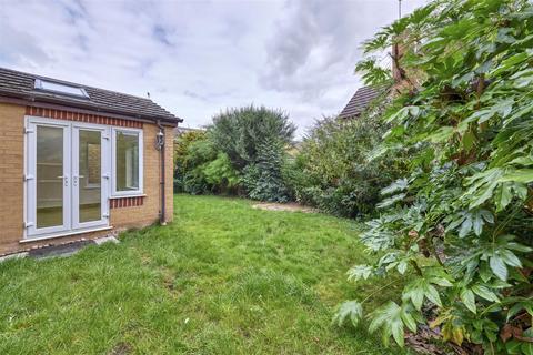 4 bedroom detached house for sale, Sutton Road, Oundle