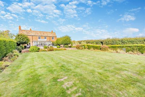 6 bedroom house for sale, Clopton, Northamptonshire