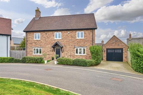 3 bedroom detached house for sale, Hill Place, Brington,