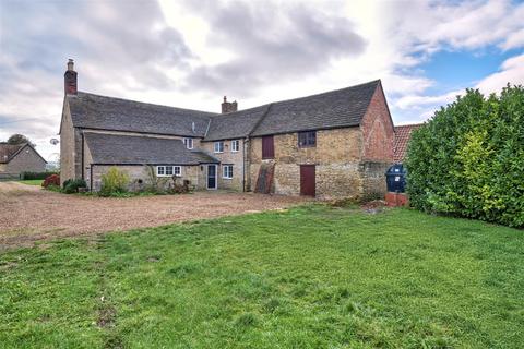 3 bedroom detached house for sale, Achurch