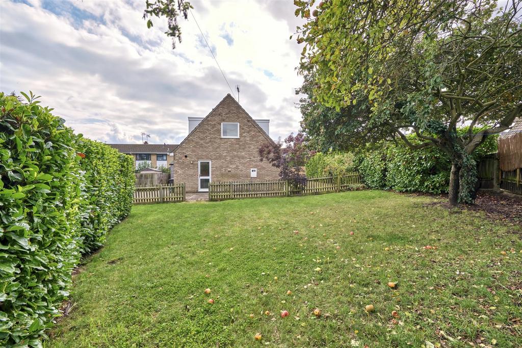 79 Springfield Rd Oundle 4.jpg