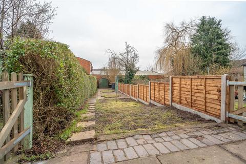 3 bedroom terraced house to rent, Charlotte Road, Birmingham B30