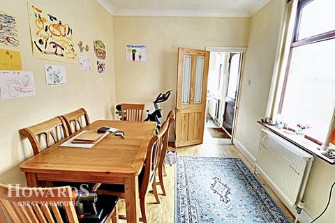 4 bedroom terraced house for sale, Harley Road, Great Yarmouth