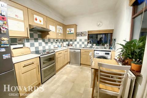 4 bedroom terraced house for sale, Harley Road, Great Yarmouth