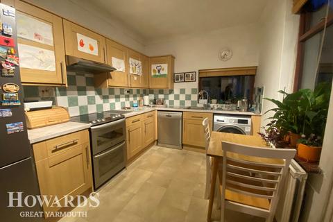 4 bedroom terraced house for sale, Harley Road, Great Yarmouth