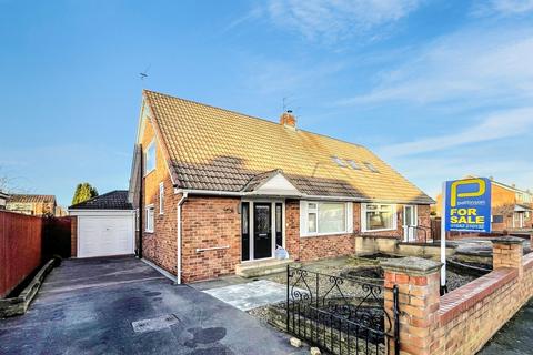 3 bedroom semi-detached bungalow for sale, Fordwell Road, Fairfield, Stockton-on-Tees, Durham, TS19 7JU