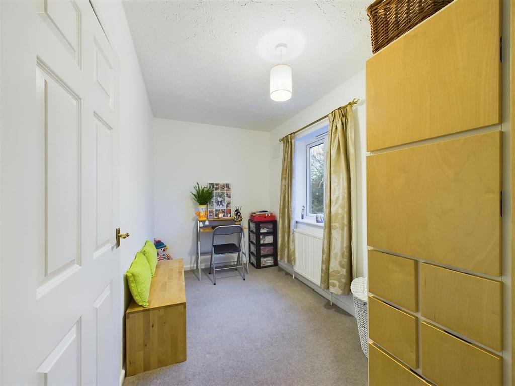 Bed4.jpg