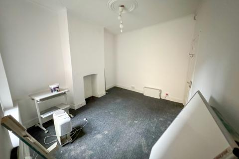 Property for sale, Chesterfield Road, Woodseats, Sheffield, S8 0SP