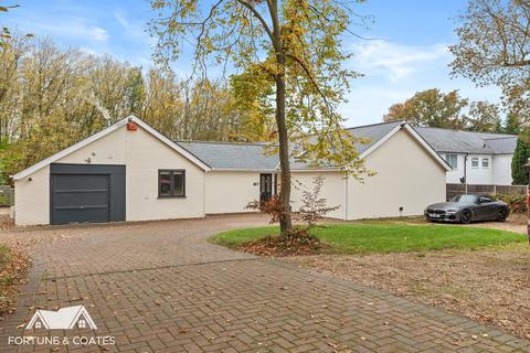 4 bedroom detached bungalow for sale, Rye Hill Road, Harlow