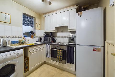 1 bedroom terraced house for sale, Lyon Close, Crawley RH10