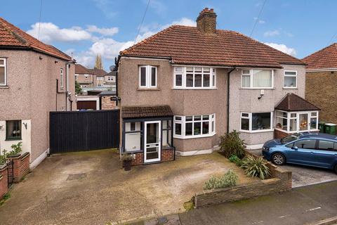 3 bedroom semi-detached house for sale, Stevedale Road, Welling, DA16