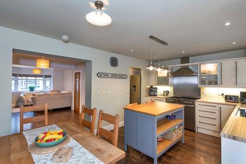 37 Stevedale Road, Welling, DA16 1ND