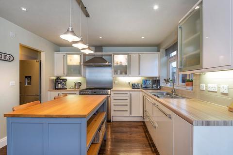 37 Stevedale Road, Welling, DA16 1ND