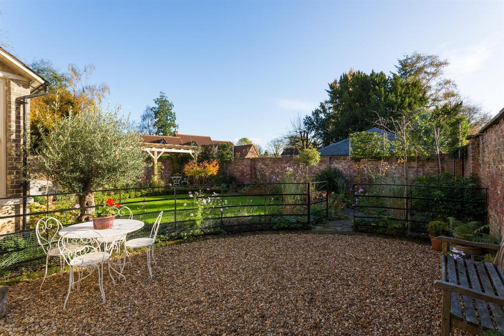 Rear Walled Garden