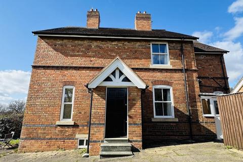 2 bedroom semi-detached house to rent, Burley Lane, Derby DE22