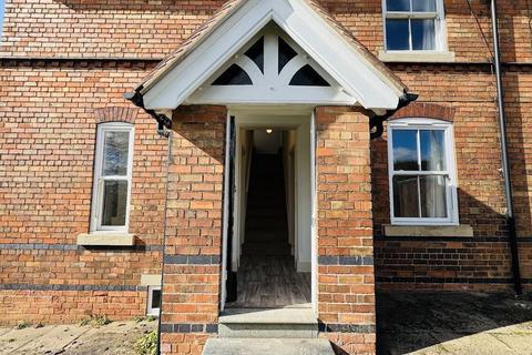 2 bedroom semi-detached house to rent, Burley Lane, Derby DE22