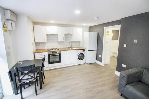 1 bedroom flat to rent, Bicester Road, Aylesbury