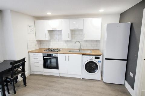 1 bedroom flat to rent, Bicester Road, Aylesbury