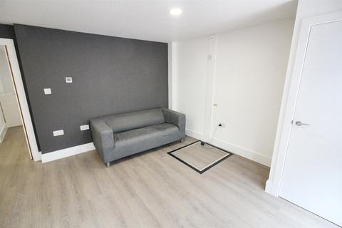 1 bedroom flat to rent, Bicester Road, Aylesbury