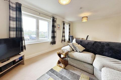 2 bedroom apartment for sale, Trent Place, Warwick