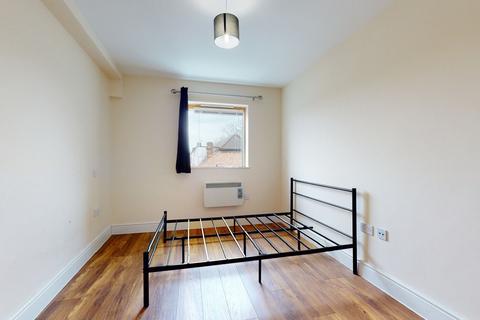 2 bedroom flat for sale, Chingford Mount Road